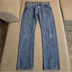 Levi's 501 Classic Blue Button-Fly Denim Jeans Size 30x32